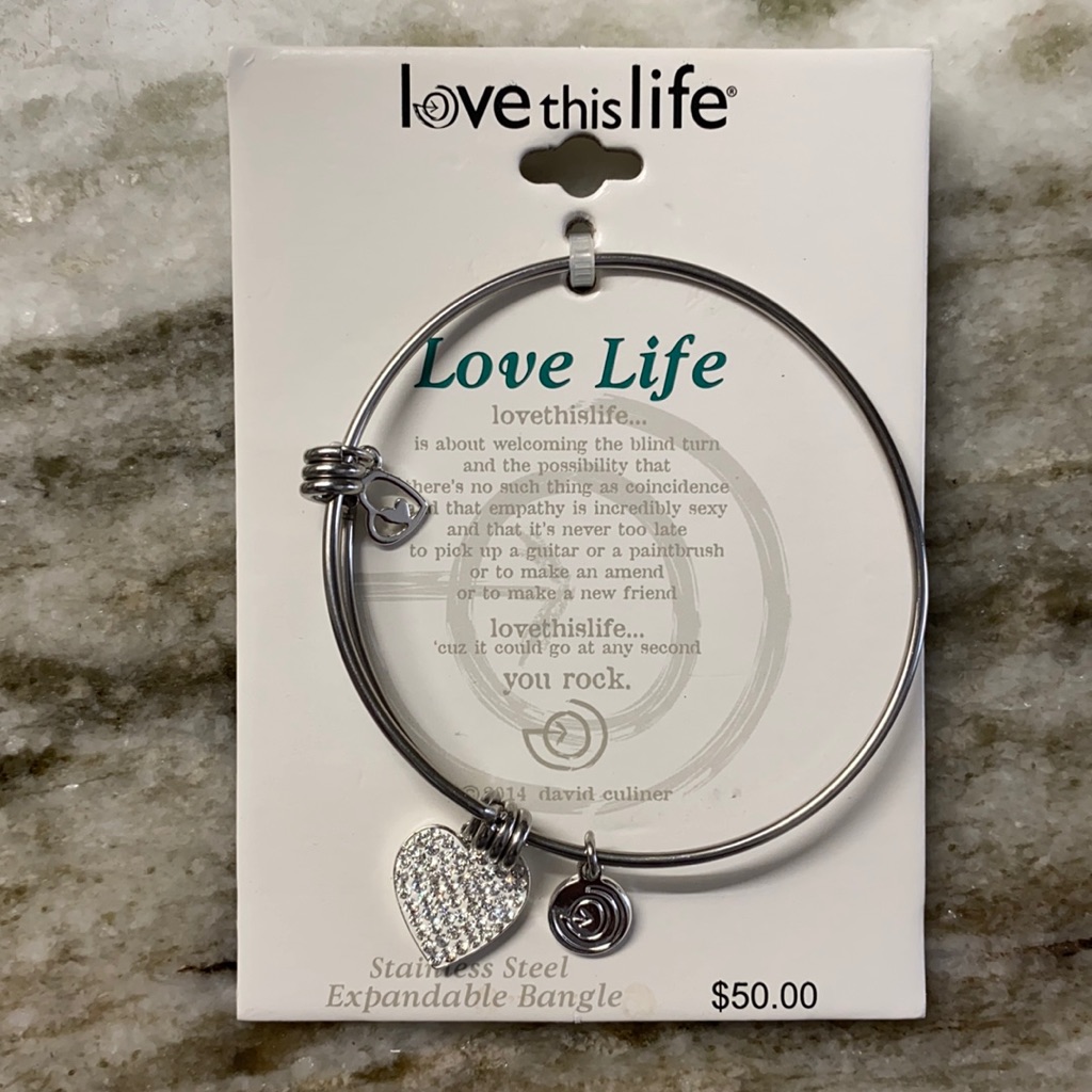 Love Life Heart Bangle 12$